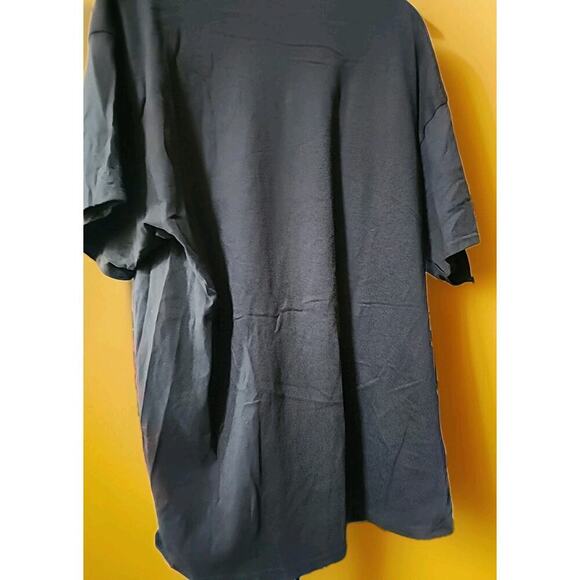 Attack On Titan Shirt Colossal A Modern Epis 2xl Nwt Excellent A112 Cotton - Picture 4 of 5